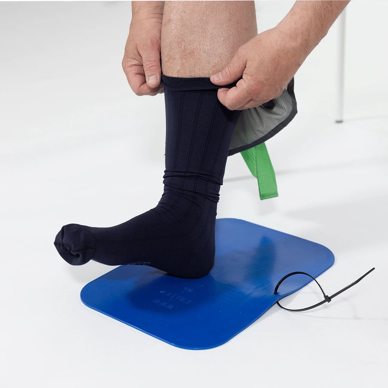 Slip-Perfect 2i1 – på/af – åben og lukket tå Slip-Perfect 2i1 – På/af – åben Og Lukket Tå -Danish Care Supply 3017 web